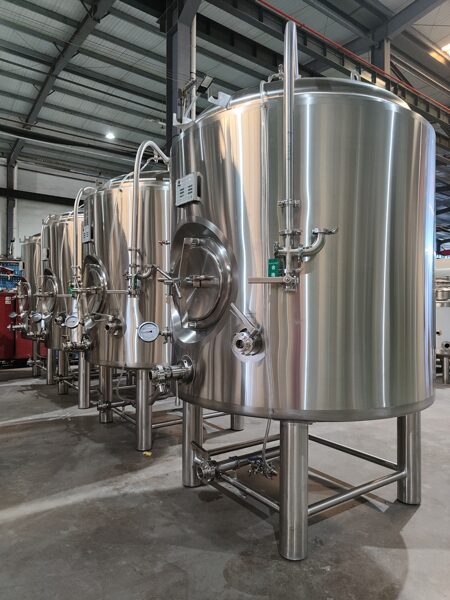 2000 liter Brite Beer Tank  Stainless steel ( IN STOCK)
